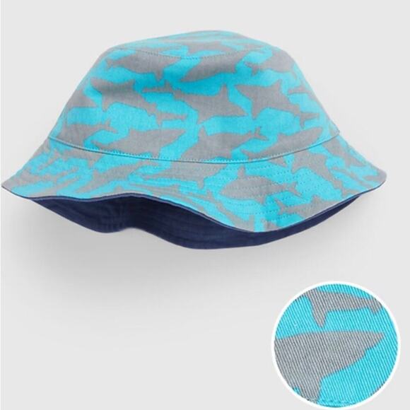 GAP BABY Toddler Organic Cotton Reversible Blue Whale Print Bucket Hat - Picture 7 of 7